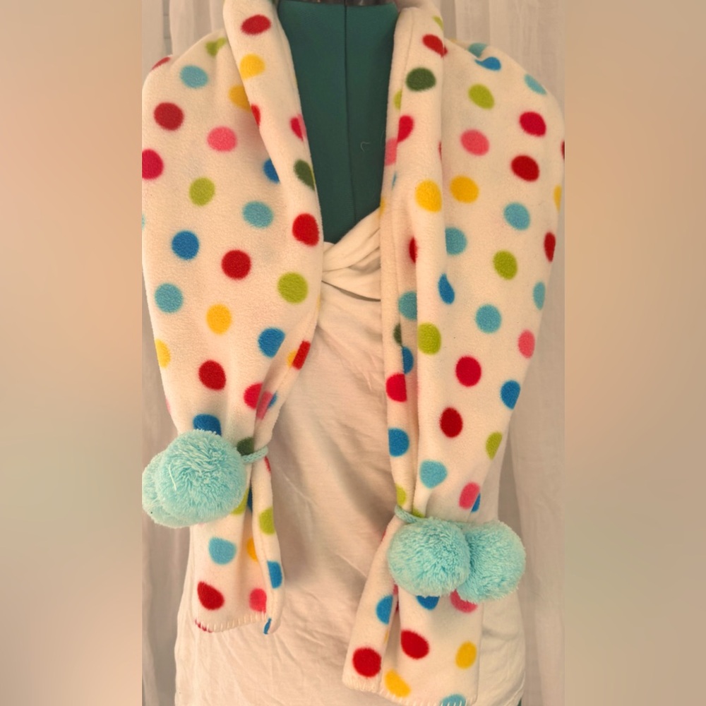 GAP Kids. Multicolored Polka Dots on a fleece scarf with Pom Poms.